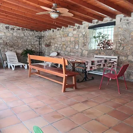 Gran Con De 4000 M2 * Quijano