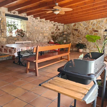 Prázdninový dům Gran Con De 4000 M2 *