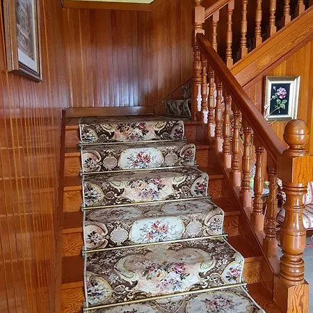 Gran Con De 4000 M2 * Quijano