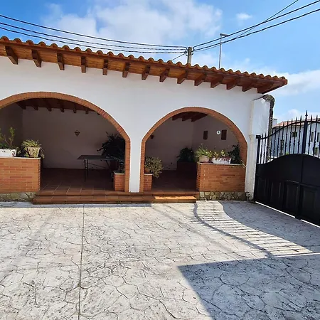 Prázdninový dům Gran Con De 4000 M2 *